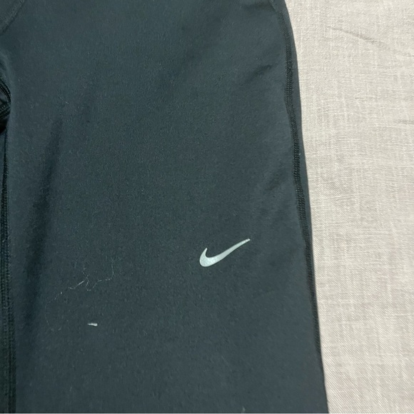 NIKE Running Women Element Shield STAY WARM Running Leggings Size XS Black - Picture 3 of 8